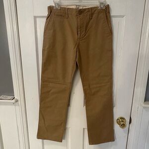 Gap Youth khaki flat front pants… Size 12 husky .. worn once… Smoke free home